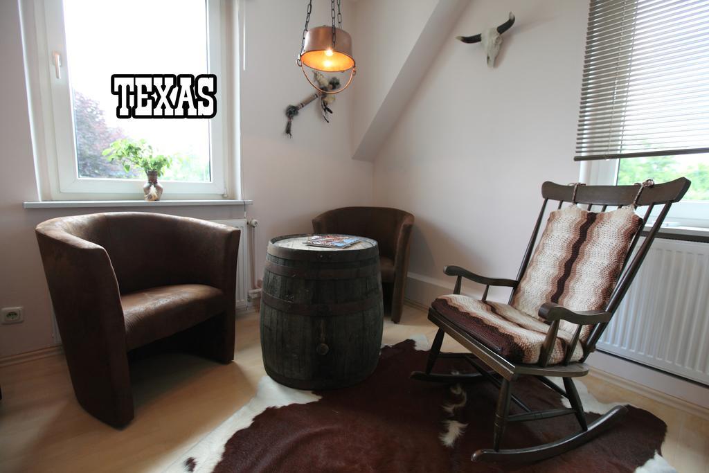 Little Hawaii & Texas Daire Bad Wildungen Oda fotoğraf